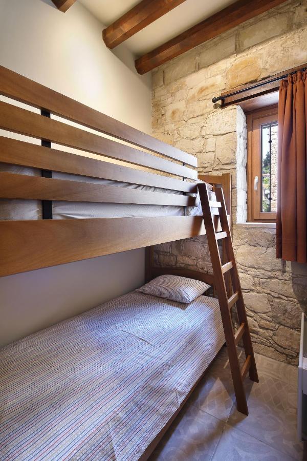 Kantara House - A Rural Retreat Of Comfort & Class! Arsos Exterior photo